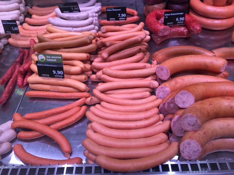 vente-MALAUSSENE-min_sausages_meat_butchery-1069321